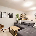 Adorable 2-Bedroom Modern Basement